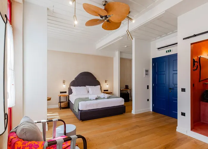 Danae Hotel