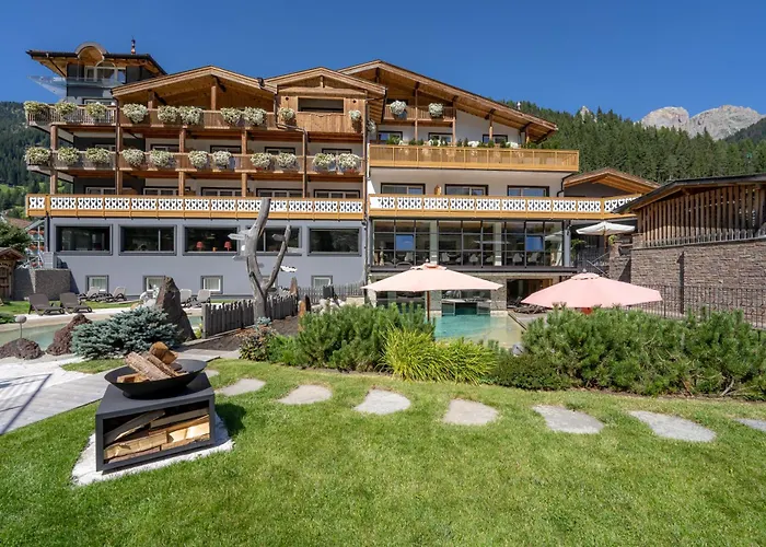 Croce Bianca Leisure & Spa Hotel