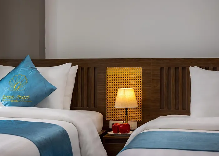 Cat Ba Green Pearl Hotel