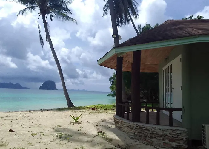 Koh Ngai Resort