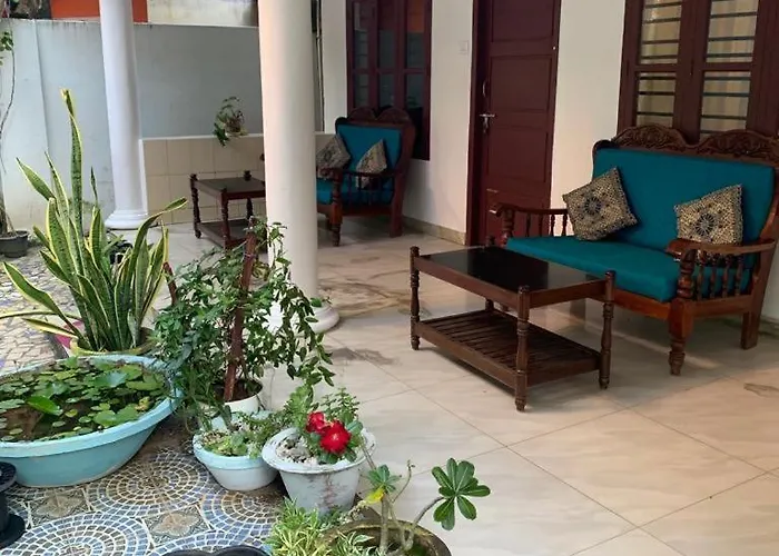 Marina guest house