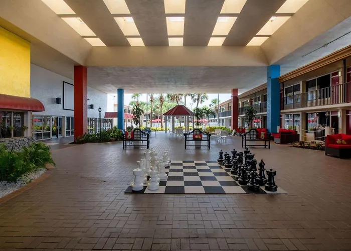 Ramada By Wyndham Kissimmee Gateway