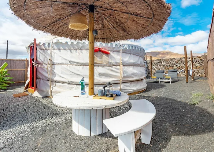 Finca De Arrieta Village - Yurts And Stone Cottages - Shared Pool - Walking Distance To Arrieta Beach - Off Grid