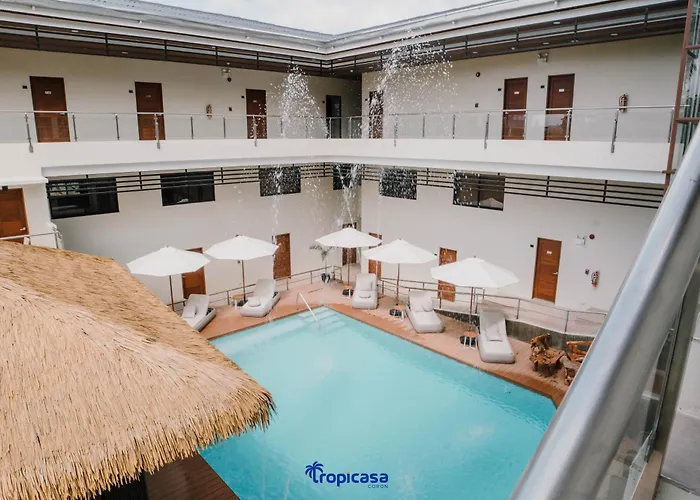 Tropicasa Hotel