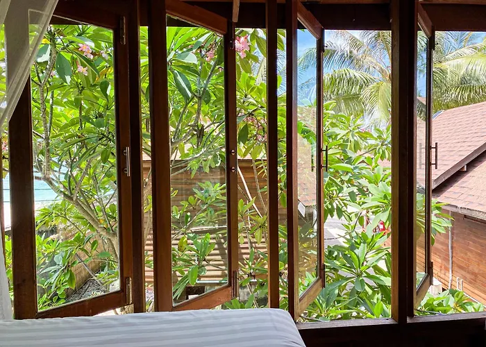 Lipe Beach Resort
