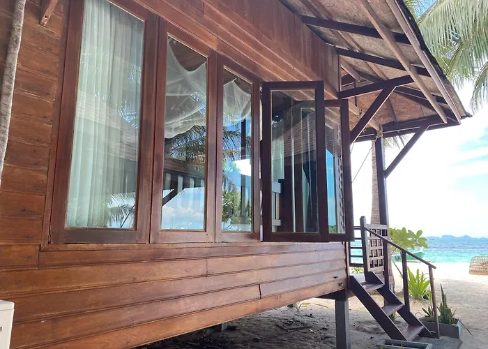 Lipe Beach Resort