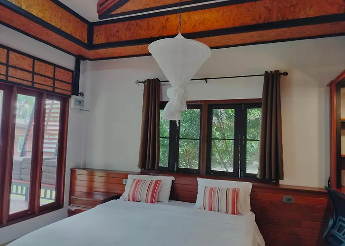 Suntisook Resort