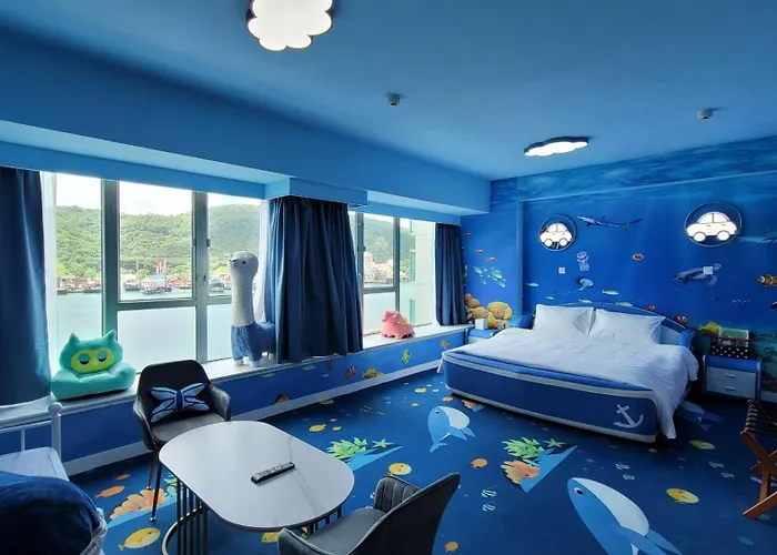 Grand Bay View Hotel