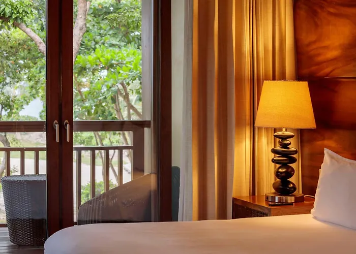 Indura Beach & Golf Resort Curio Collection By Hilton