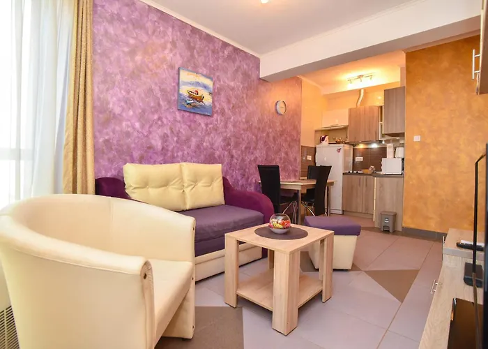 Apartment Golden Lavender