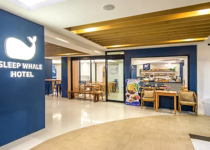 Sleep Whale Hotel