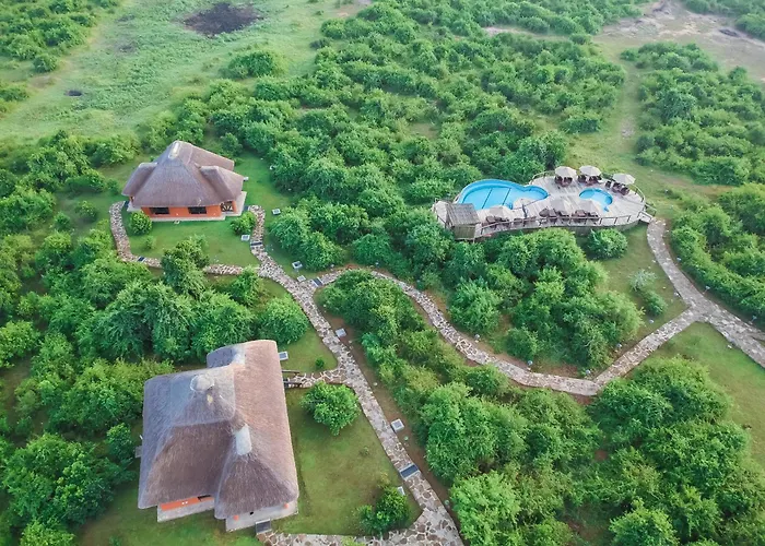 Buffalo Safari Lodge