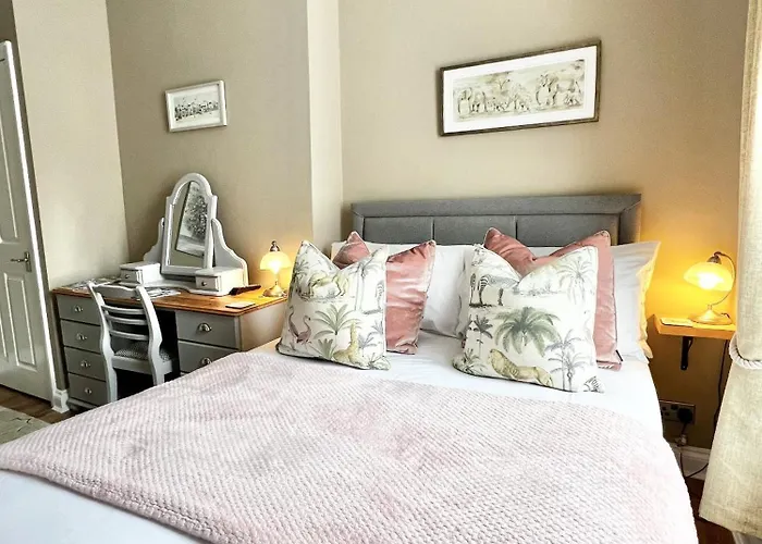 Devon House Guest House