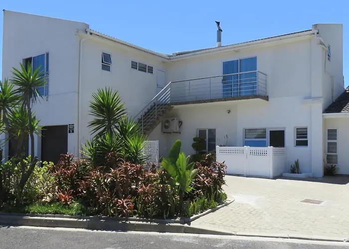 Pro Moni'S Guesthouse