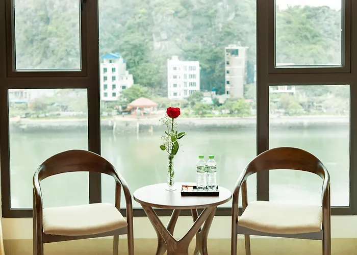 Tung Quang Hotel
