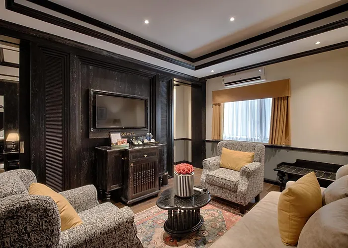 Monarque Hotel Danang