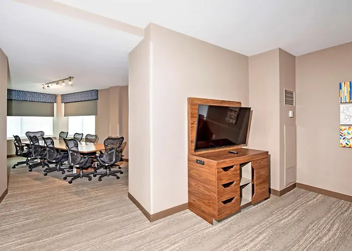 Hampton By Hilton Ottawa