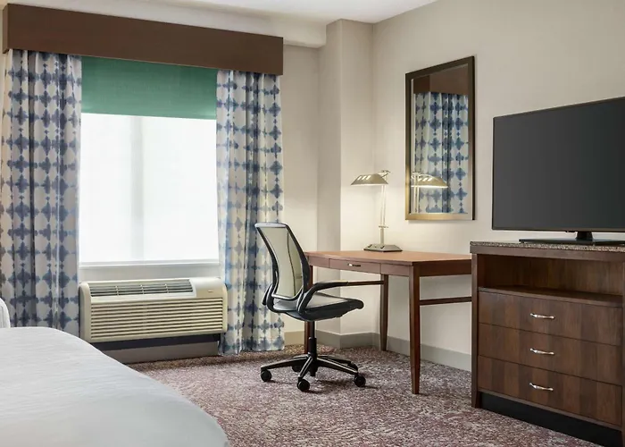 Hilton Garden Inn Louisville Downtown
