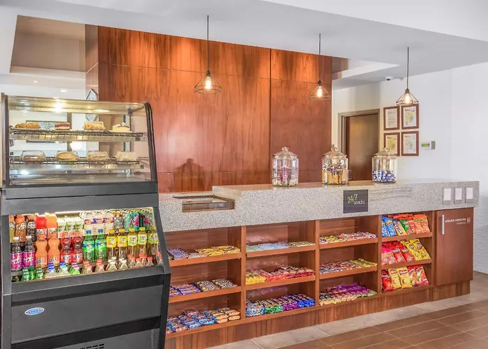 Hampton Inn & Suites By Hilton Los Cabos