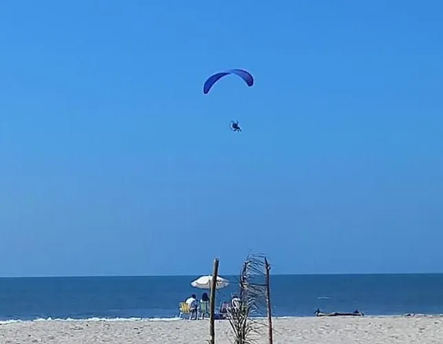 Apto Aconchegante a 30 mts do Mar e Pertinho do Centro