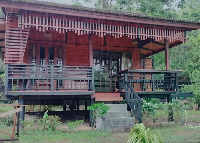 Suntisook Resort