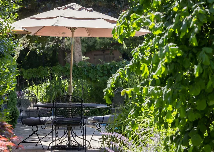 The Villa Bed And Breakfast