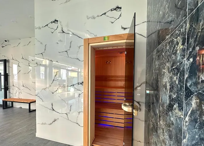 Luxmani Hotel & Spa