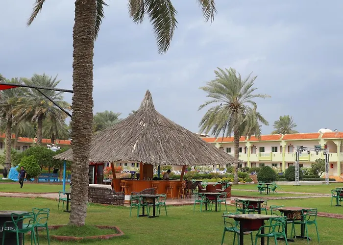 Flamingo Beach Hotel