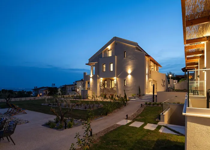 Melian Suites