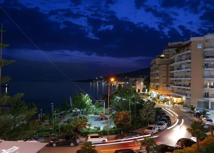 Hotel Oasis