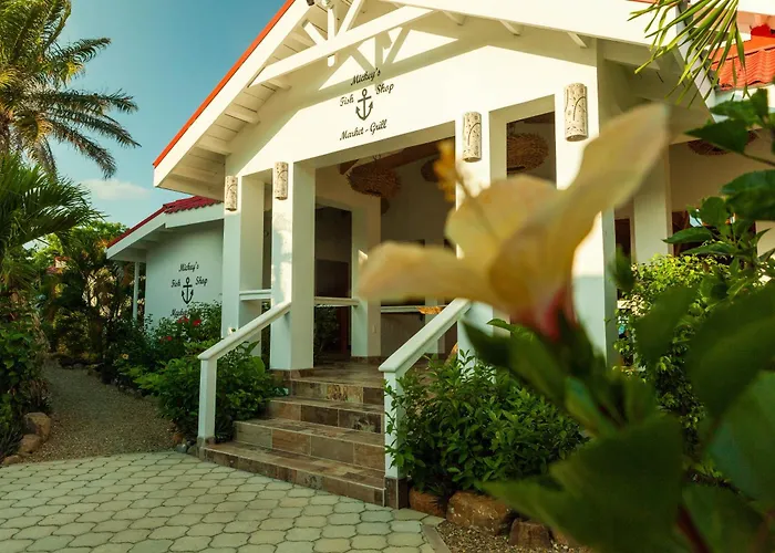 Ceiba Beach Resort