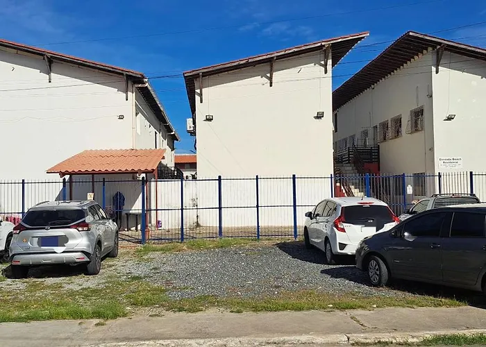 Apartamento Enseada Beach Residence completo