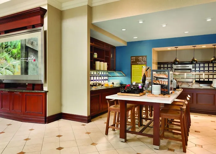 Hilton Garden Inn Niagara-On-The-Lake