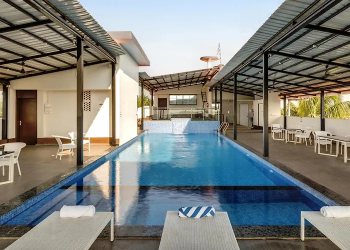 La Baga Beach Hotel
