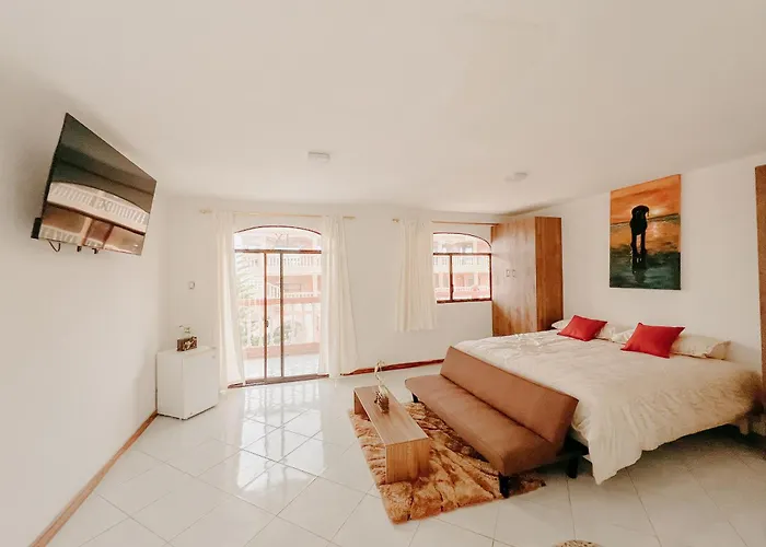 Suite Hotel Romanos