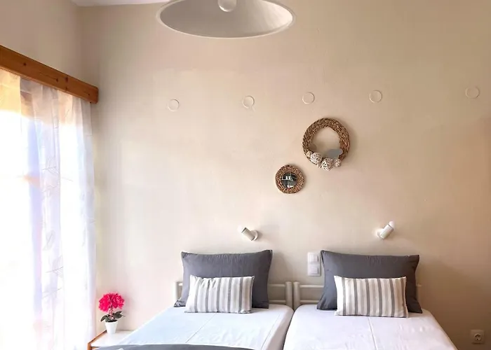 Nicoll Apartments