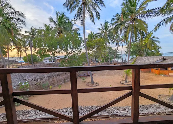 Surfpoint Sri Lanka Kite Village