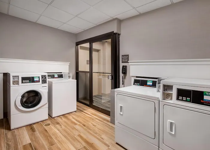 Hampton Inn Long Island-Brookhaven