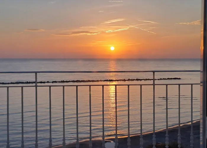Attico fronte mare