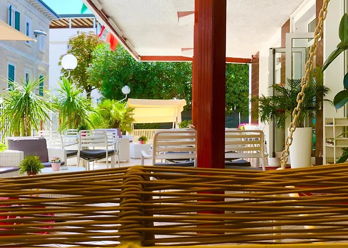 Hotel Alessi** Rimini