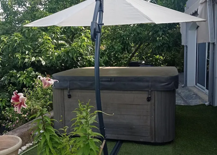 Location Bastia, U Fiumicellu. Vue Mer. Jacuzzi, Barbecue,... Pour 2 personnes