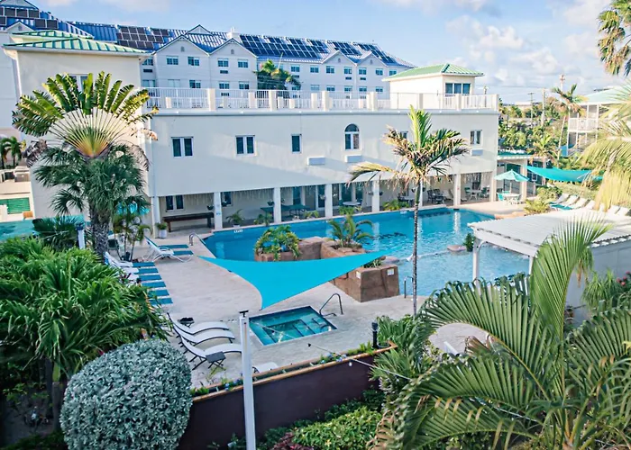 7Mile Beach Resort & Club