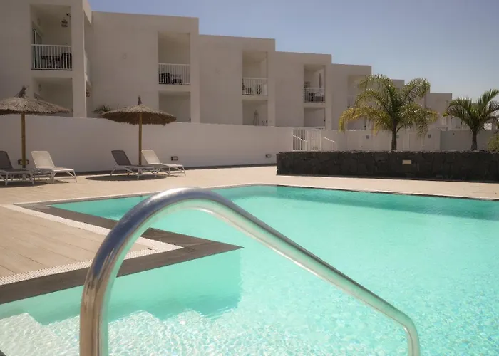 Precioso apartamento en complejo con piscina