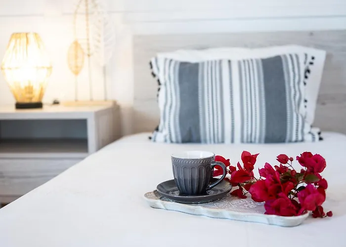 Spyros Rooms