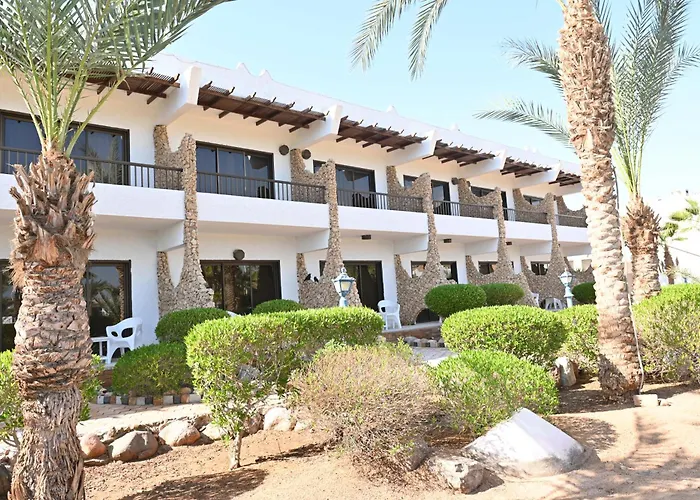 Turquoise Beach Hotel