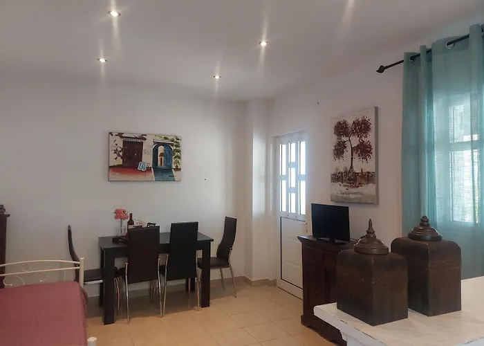 Foivos Seaside Apartments