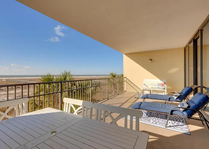 Beach Access & Boardwalk: Condo In Dauphin Island