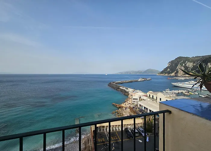 La Bomboniera