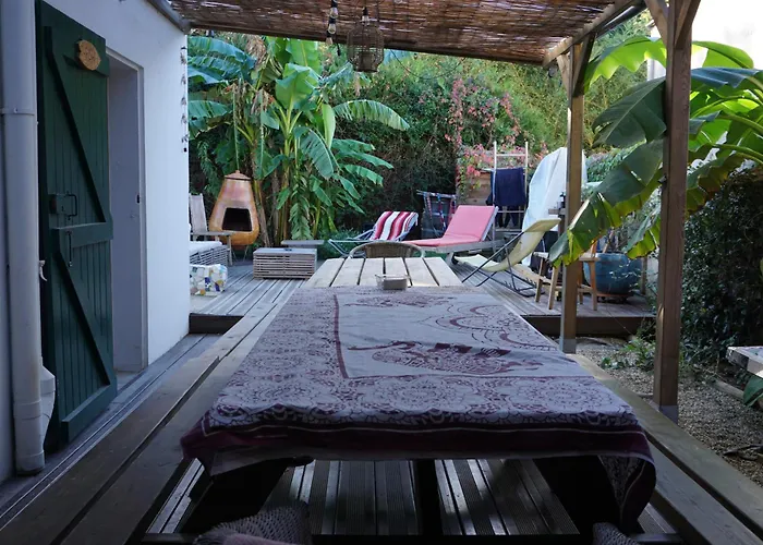 Joyu Surf Shack