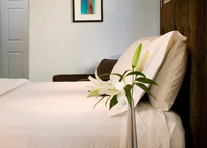 Casa Del Mar Inn